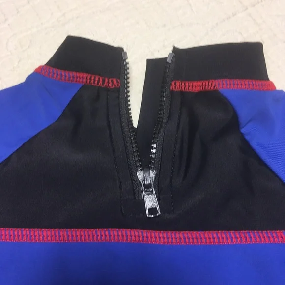 12-18m (4/$20) Rashguard Swim Top - Picture 8 of 9